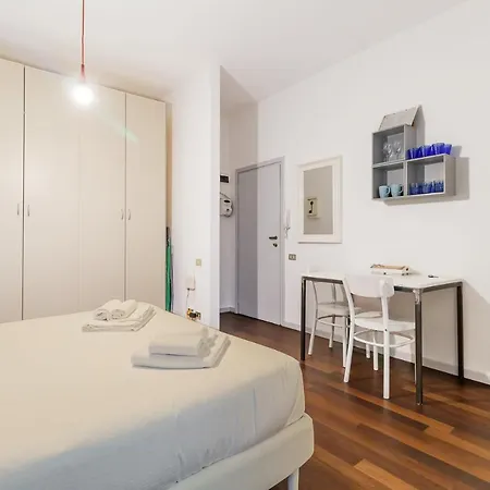 公寓 Joivy Sleek Flat With Balcony Near Mudec Museum And Navigli Area 米兰