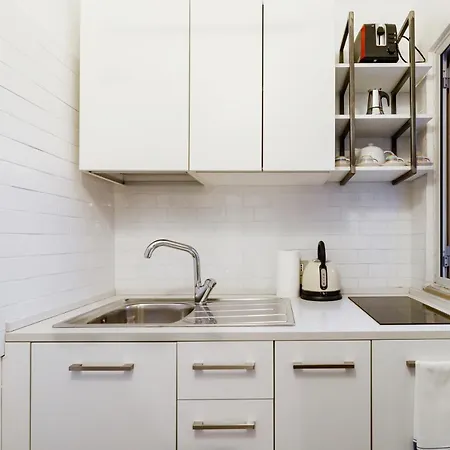 Apartment Joivy Sleek Flat With Balcony Near Mudec Museum And Navigli Area Milan